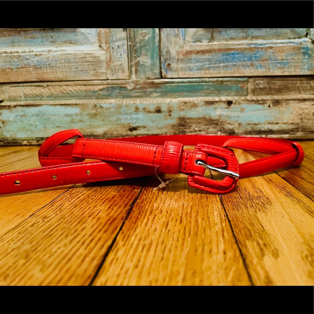 Angie Medium 40” Red Patent Leather Loop Belt